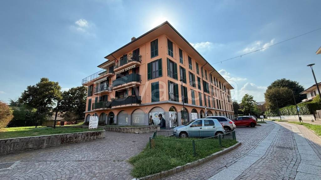 appartamento in vendita a Pioltello