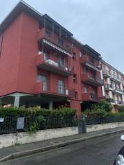 appartamento in vendita a Pioltello in zona Seggiano