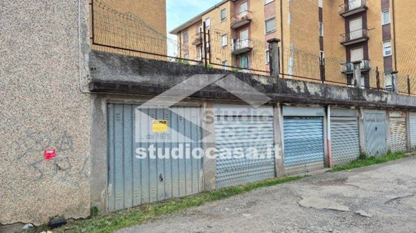 box auto in vendita a Pioltello in zona Seggiano