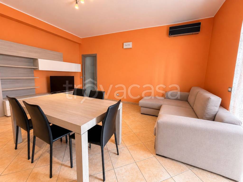 appartamento in vendita a Pioltello in zona Seggiano