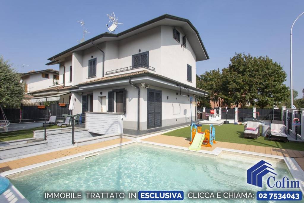 casa indipendente in vendita a Pioltello in zona Seggiano