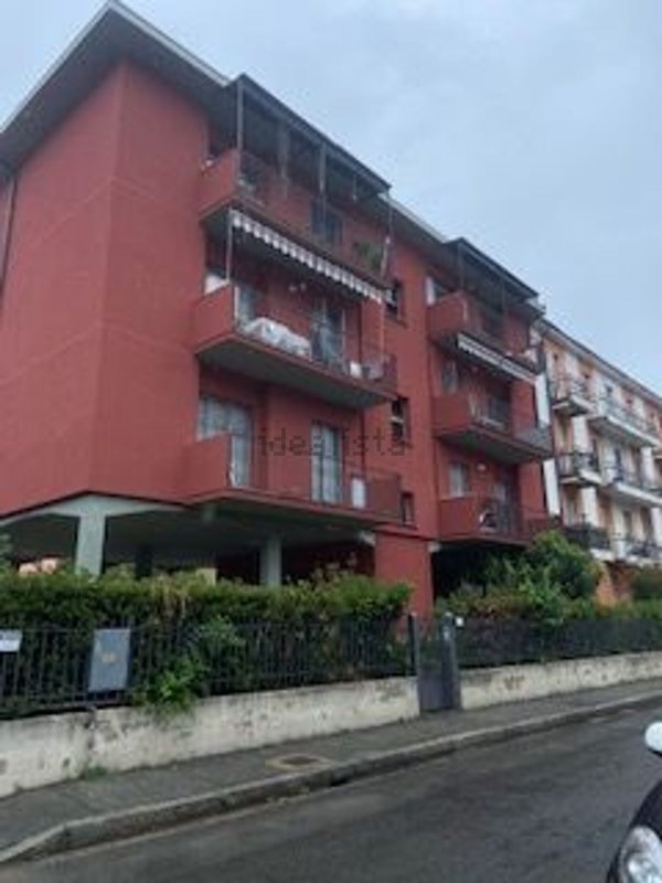 appartamento in vendita a Pioltello in zona Seggiano