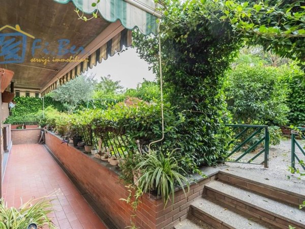 appartamento in vendita a Pioltello in zona Seggiano