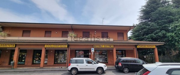 appartamento in vendita a Pioltello in zona Seggiano