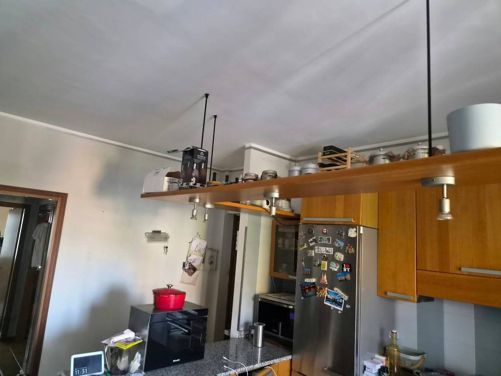 appartamento in vendita a Pioltello in zona Seggiano