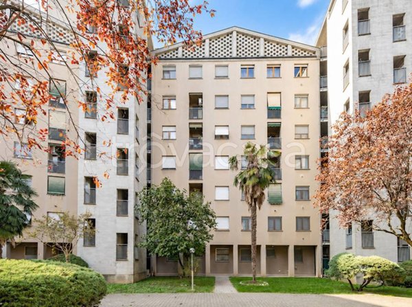 appartamento in vendita a Pioltello in zona Seggiano