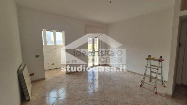 appartamento in vendita a Pioltello in zona Seggiano