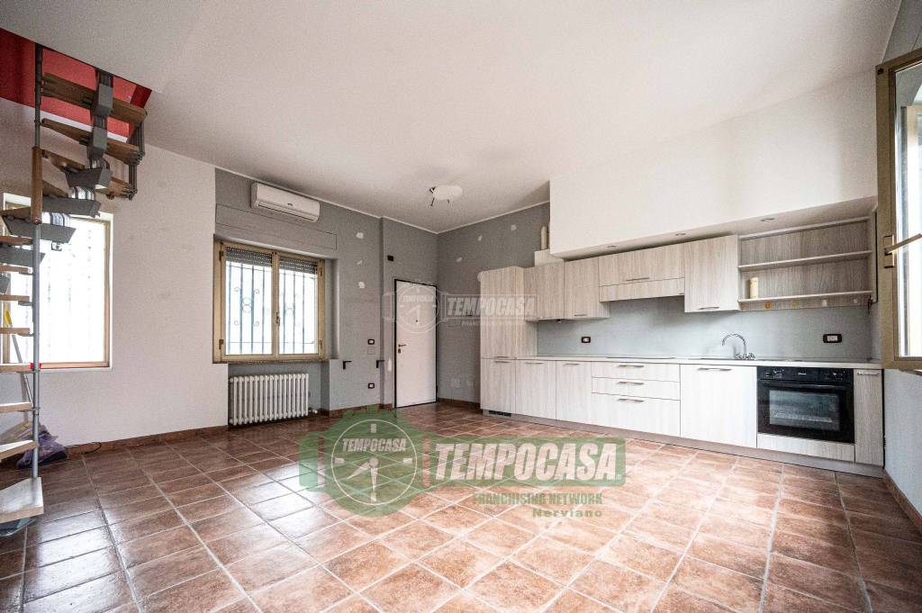 appartamento in vendita a Pogliano Milanese