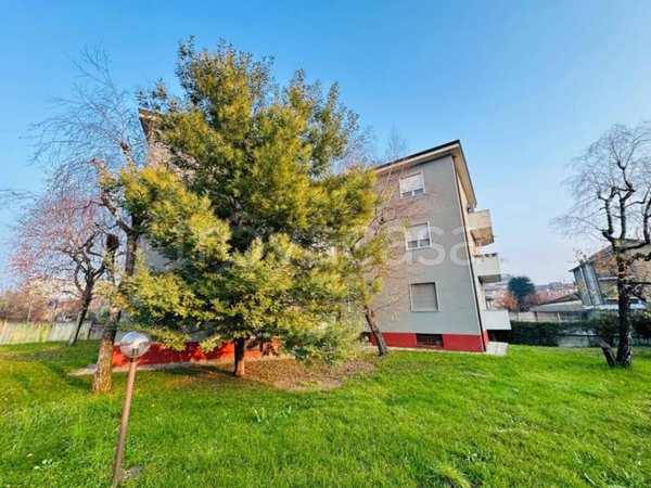 appartamento in vendita a Pogliano Milanese