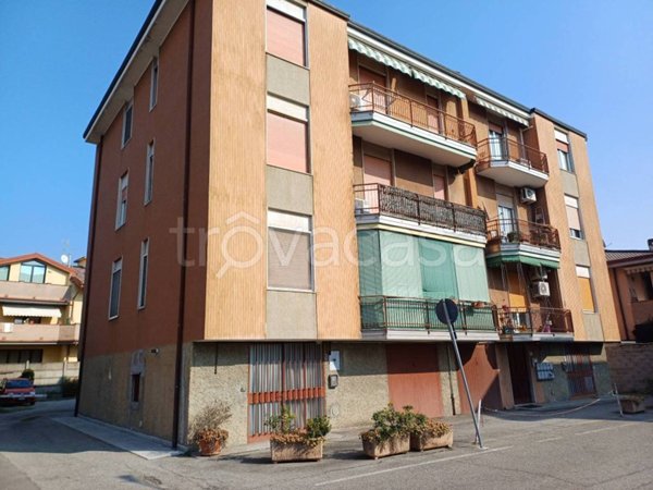 appartamento in vendita a Pogliano Milanese