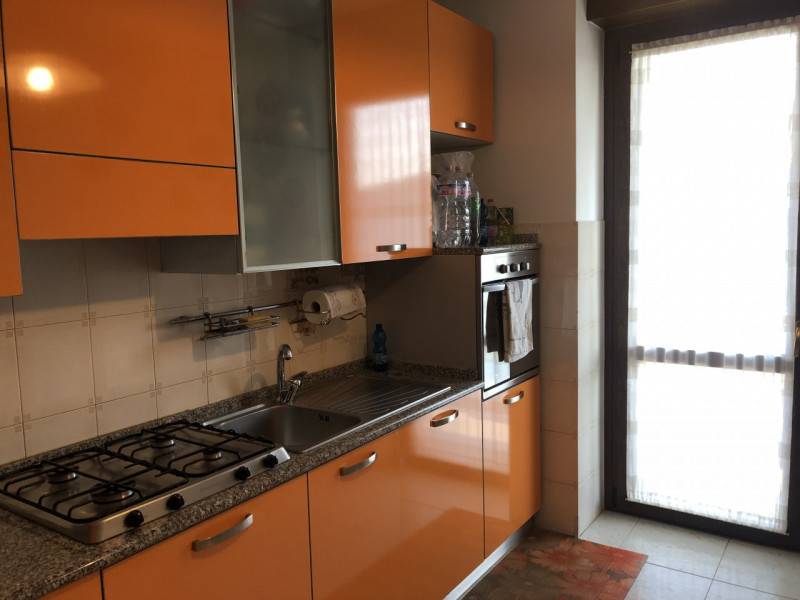 appartamento in vendita a Pogliano Milanese