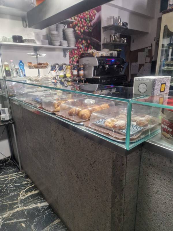negozio in vendita a Pogliano Milanese