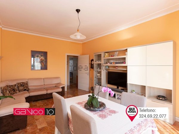 appartamento in vendita a Pogliano Milanese