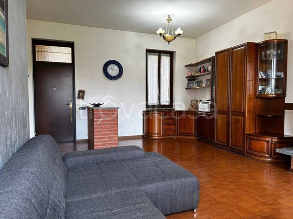 casa indipendente in vendita a Pogliano Milanese