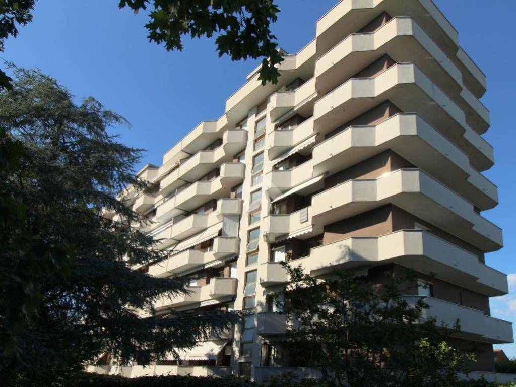 appartamento in vendita a Pogliano Milanese