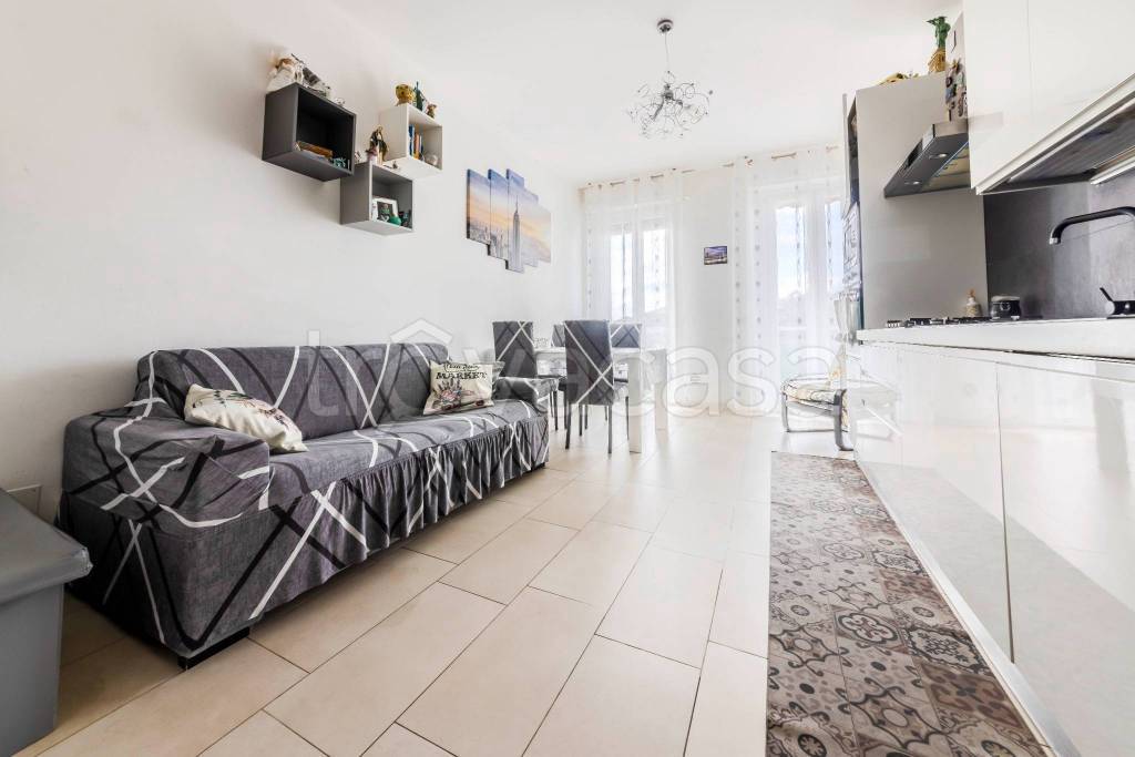 appartamento in vendita a Pogliano Milanese