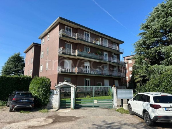 appartamento in vendita a Pogliano Milanese