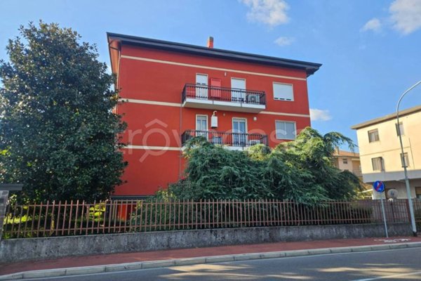 appartamento in vendita a Pogliano Milanese