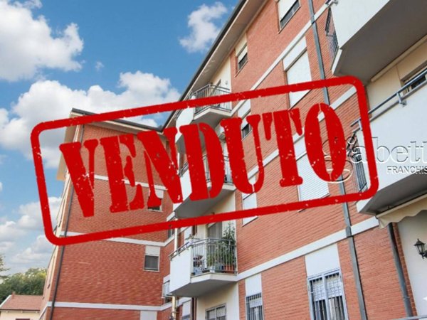 appartamento in vendita a Pogliano Milanese