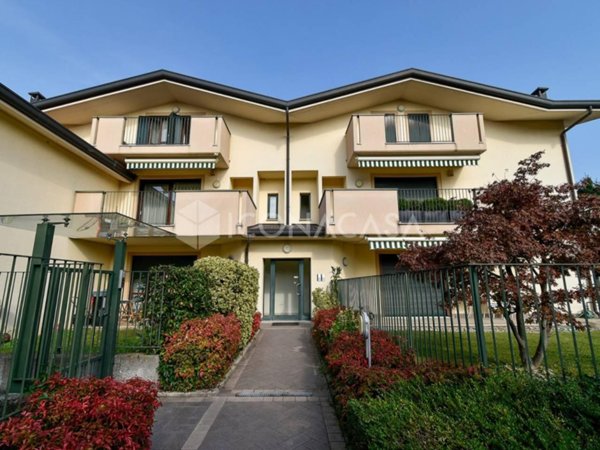 appartamento in vendita a Pogliano Milanese