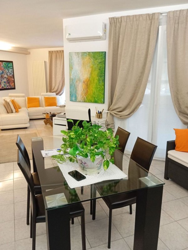 appartamento in vendita a Pogliano Milanese