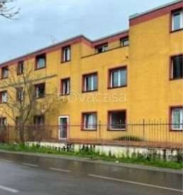 negozio in vendita a Pogliano Milanese