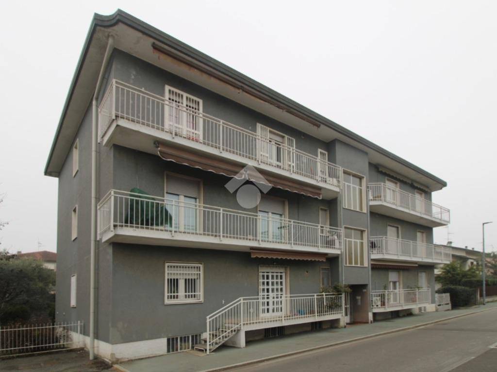 appartamento in vendita a Pogliano Milanese