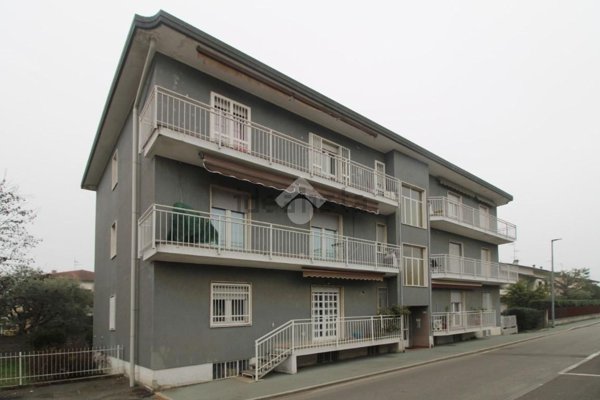 appartamento in vendita a Pogliano Milanese