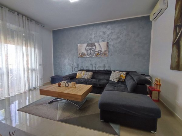 appartamento in vendita a Pogliano Milanese