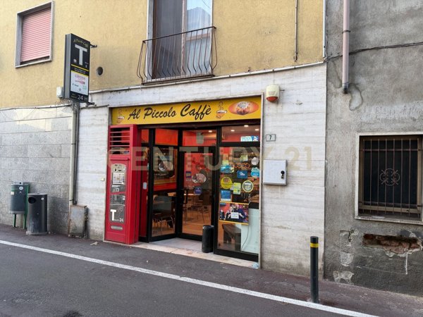 negozio in vendita a Pogliano Milanese