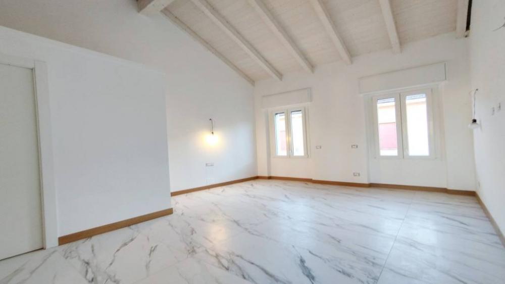 appartamento in vendita a Pogliano Milanese