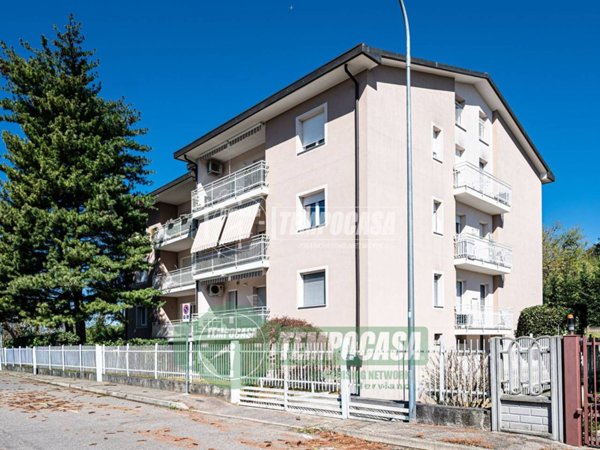 appartamento in vendita a Pogliano Milanese