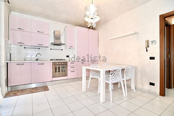 appartamento in vendita a Pogliano Milanese