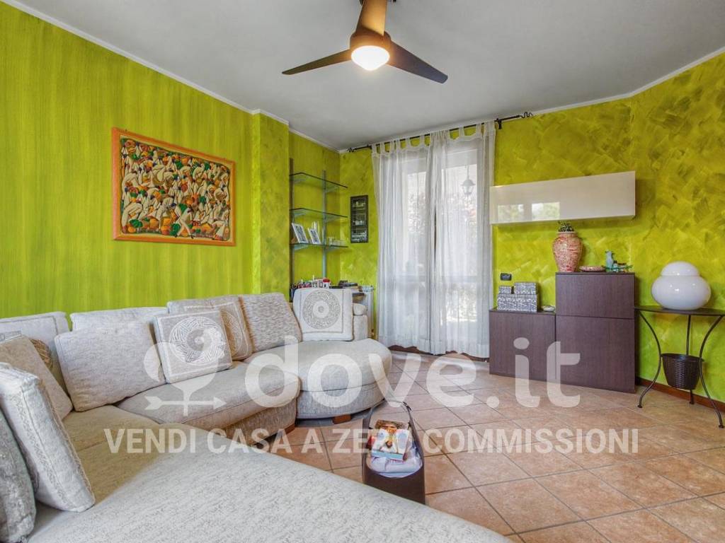 casa indipendente in vendita a Pogliano Milanese