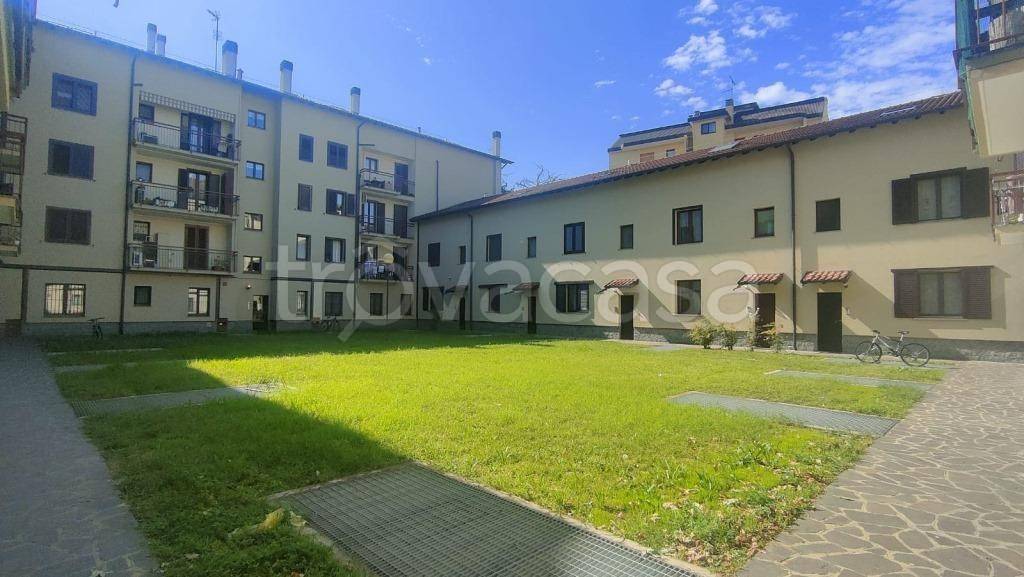 appartamento in vendita a Pogliano Milanese
