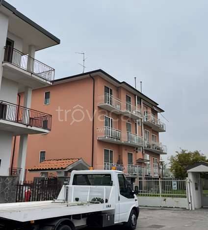 appartamento in vendita a Pogliano Milanese