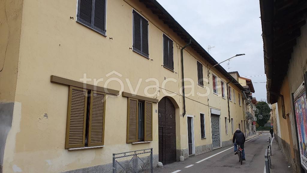 appartamento in vendita a Pogliano Milanese