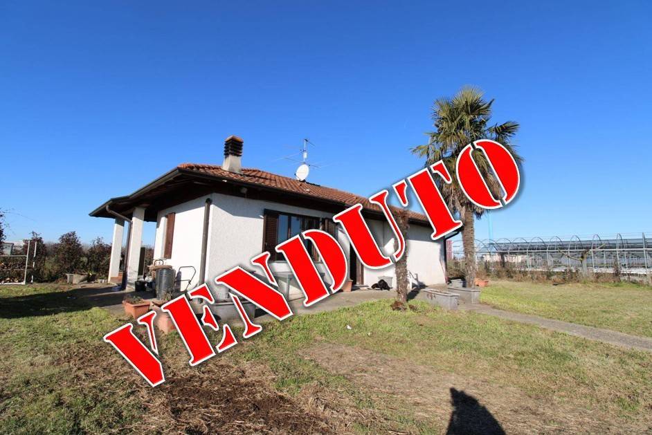 casa indipendente in vendita a Pozzo d'Adda