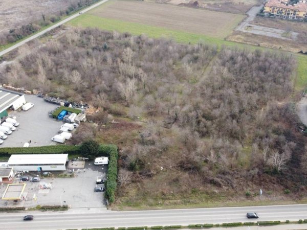 terreno agricolo in vendita a Pozzo d'Adda in zona Bettola
