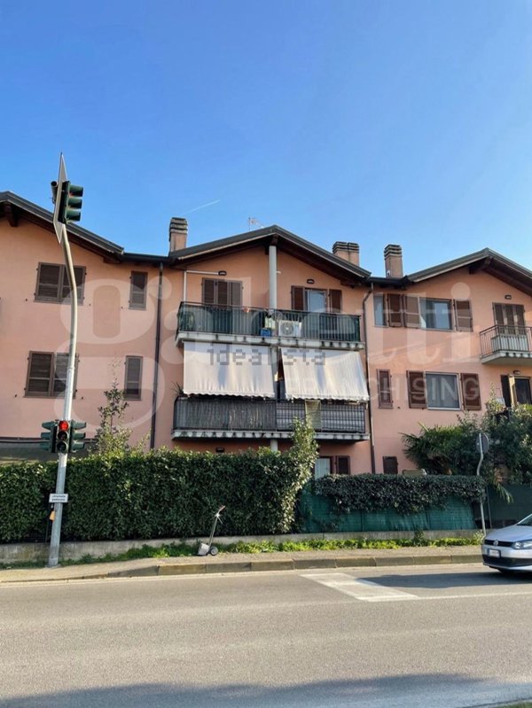 appartamento in vendita a Pozzo d'Adda in zona Bettola