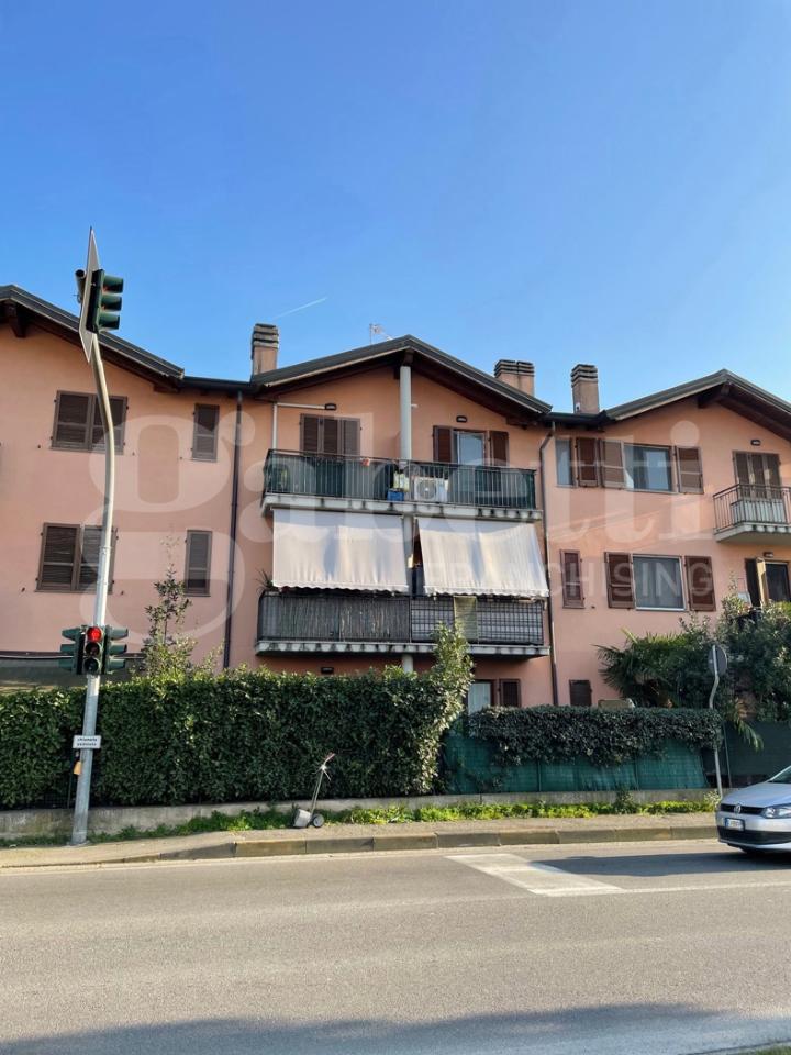 appartamento in vendita a Pozzo d'Adda in zona Bettola