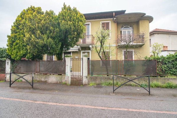 casa indipendente in vendita a Pozzo d'Adda in zona Bettola