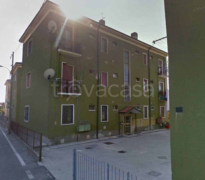 appartamento in vendita a Pozzo d'Adda in zona Bettola