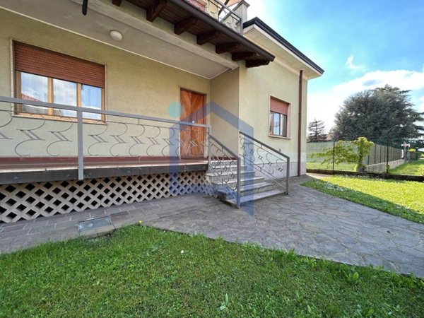 casa indipendente in vendita a Pozzo d'Adda