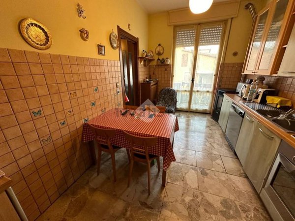 casa indipendente in vendita a Pozzo d'Adda in zona Bettola