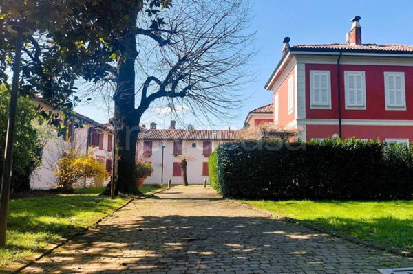 appartamento in vendita a Pozzo d'Adda in zona Bettola