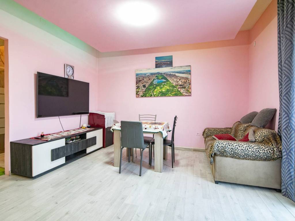 appartamento in vendita a Pozzo d'Adda in zona Bettola