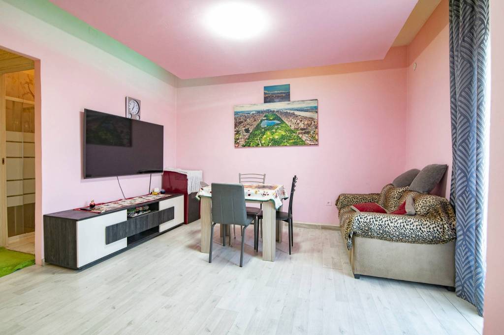 appartamento in vendita a Pozzo d'Adda in zona Bettola