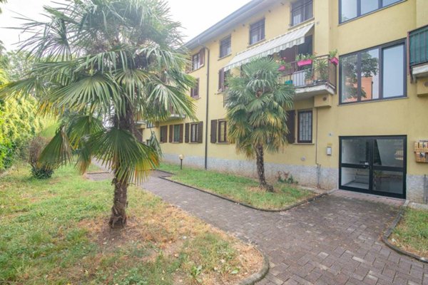 appartamento in vendita a Pozzo d'Adda in zona Bettola