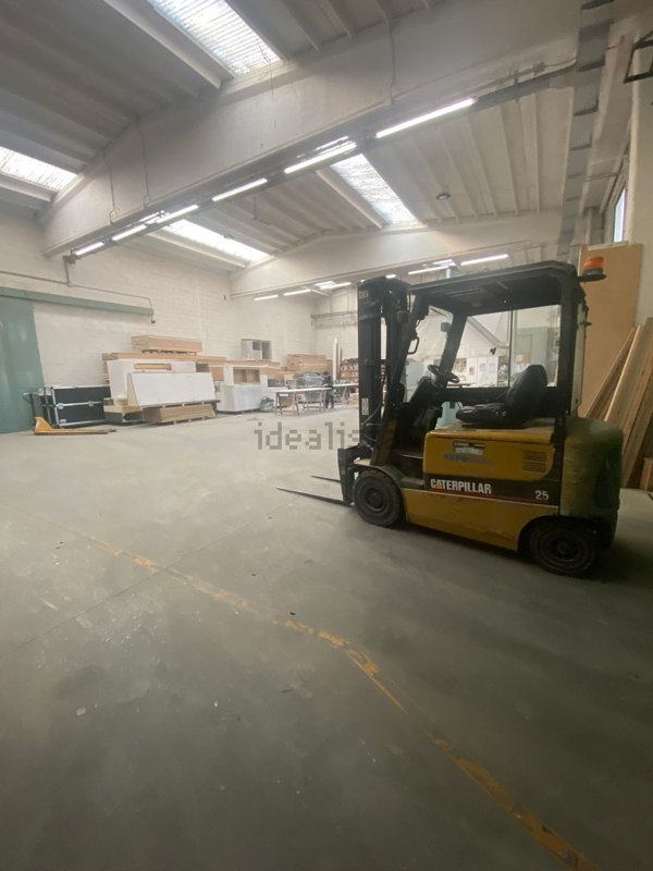 capannone in vendita a Pozzo d'Adda